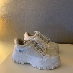 FORVEVER 21 PLATFORM SNEAKERS